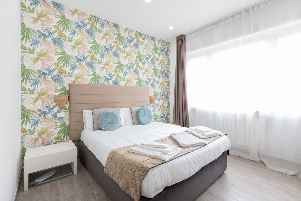 Classic Double Room (203)