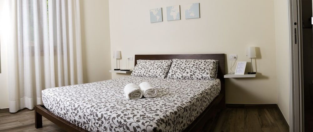 Andirivieni Bellagio Guest House Classic Double Room 5