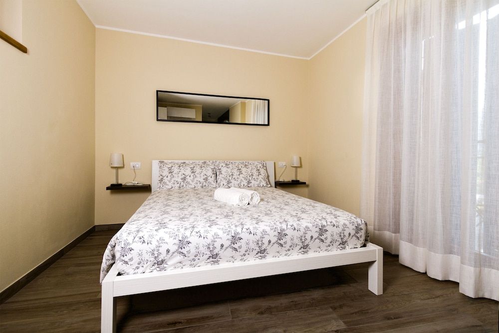 Andirivieni Bellagio Guest House Double Room, Balcony 2