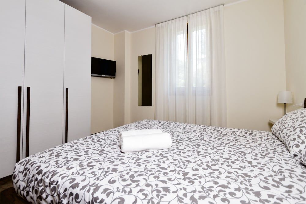 Andirivieni Bellagio Guest House Classic Double Room 2