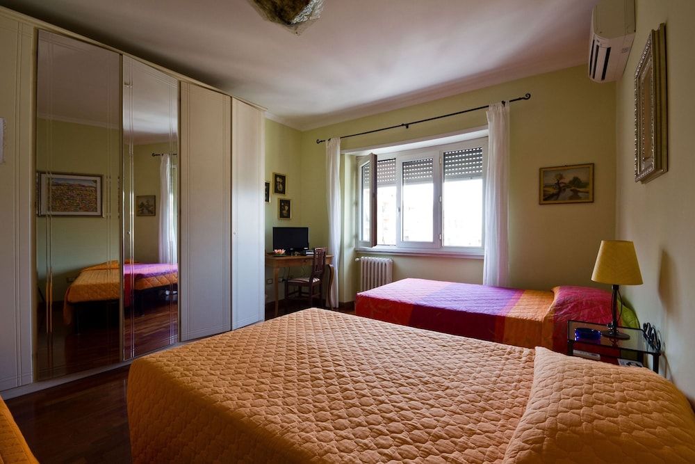 B&B Davila 25