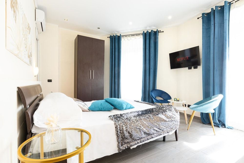 undefined Cesar Vatican Rooms 2