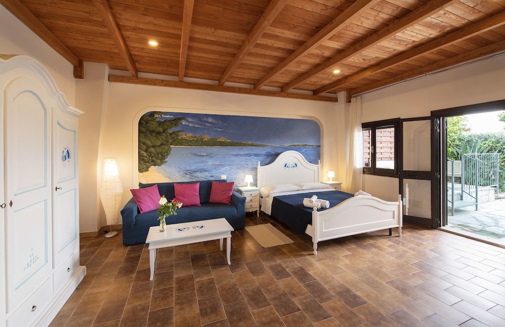 Superior Triple Room