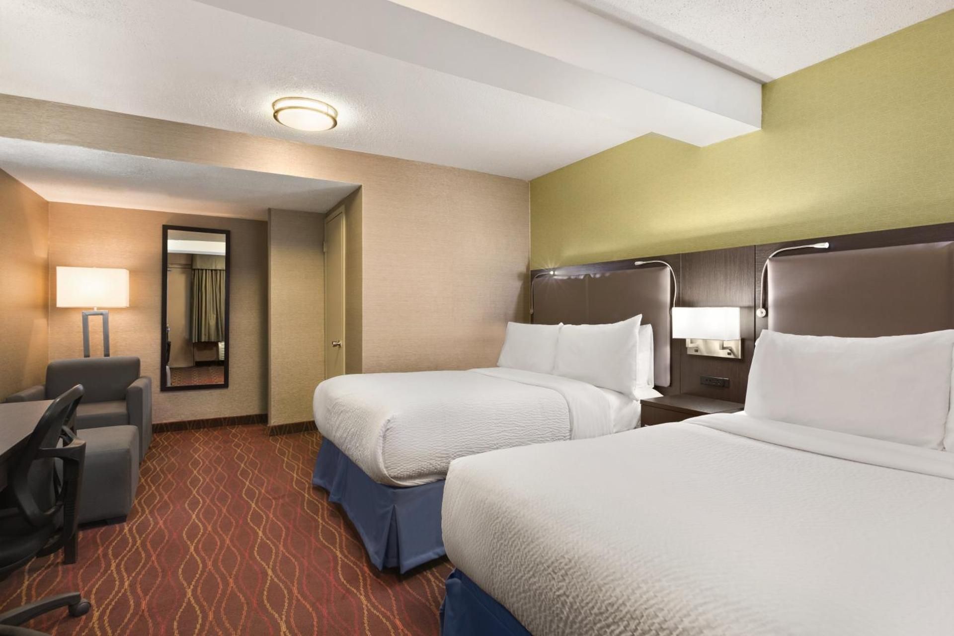 undefined Days Inn by Wyndham Ottawa 5