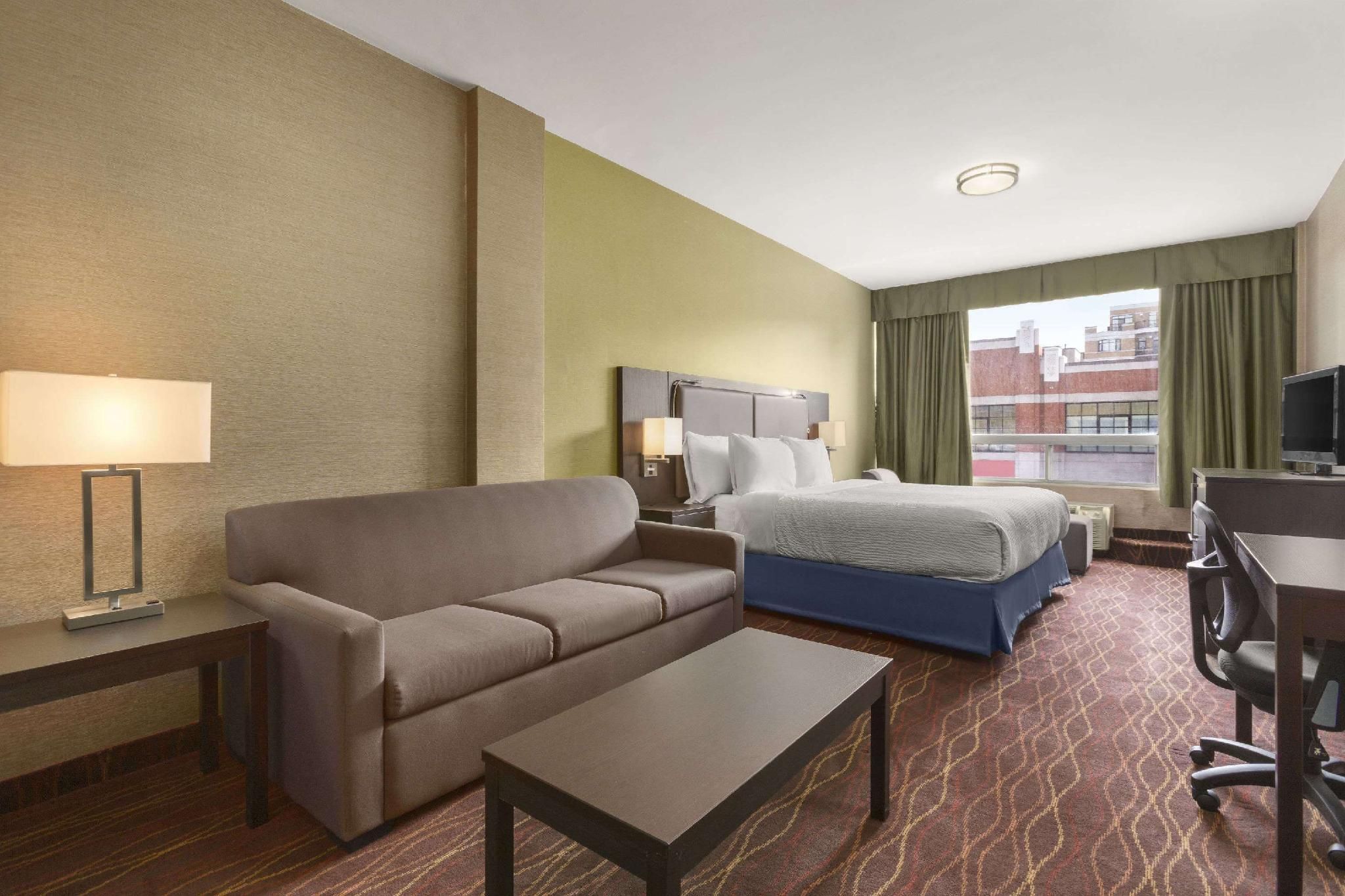 undefined Days Inn by Wyndham Ottawa 2