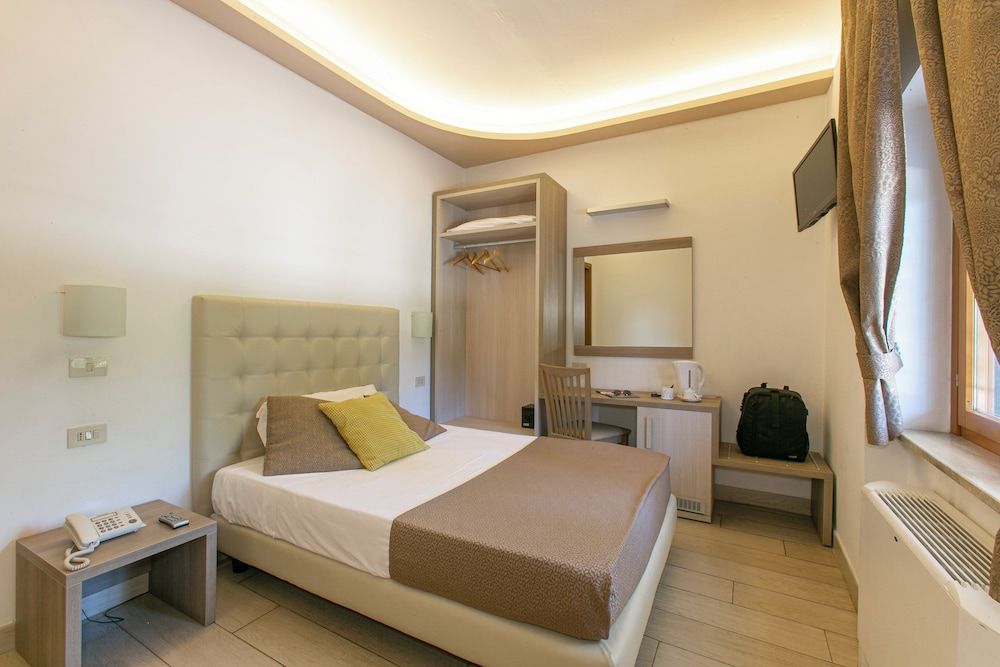 undefined Hotel Boomerang 5