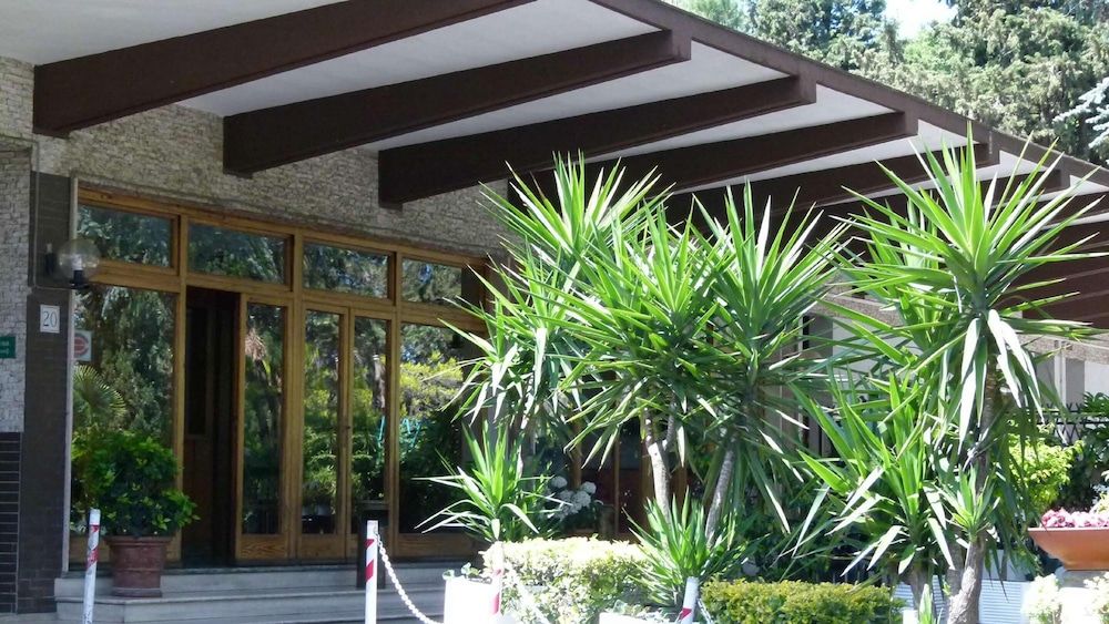 undefined Hotel Boomerang 6