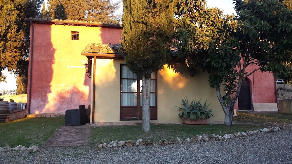 undefined Castel di Pugna 2