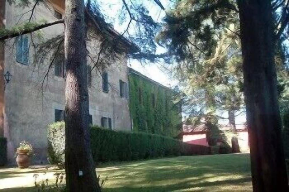 undefined Castel di Pugna 3