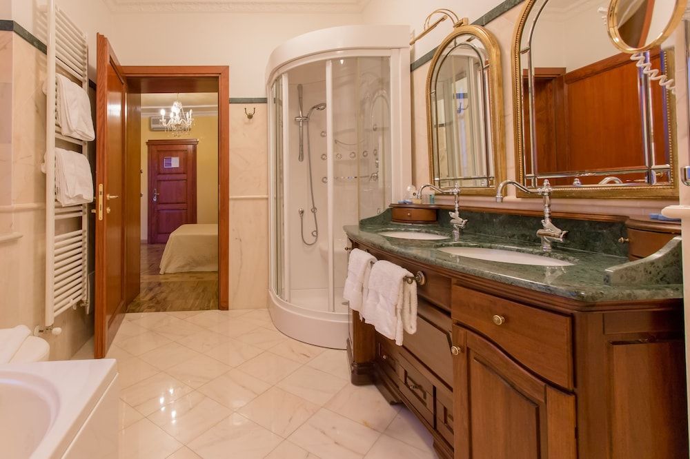 Mariano IV Palace Hotel Classic Single Room