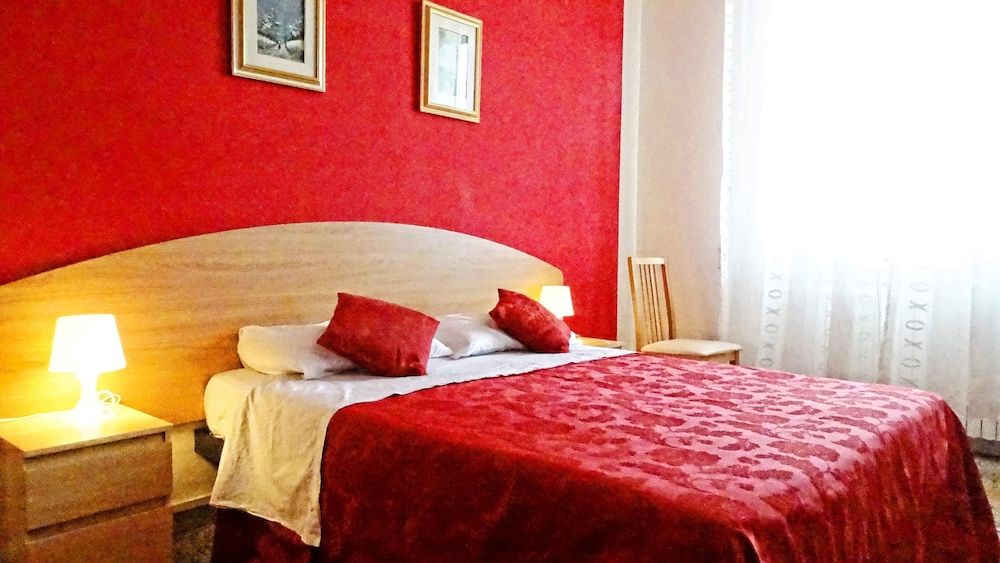 La Campanella Guesthouse Double Room, Shared Bathroom