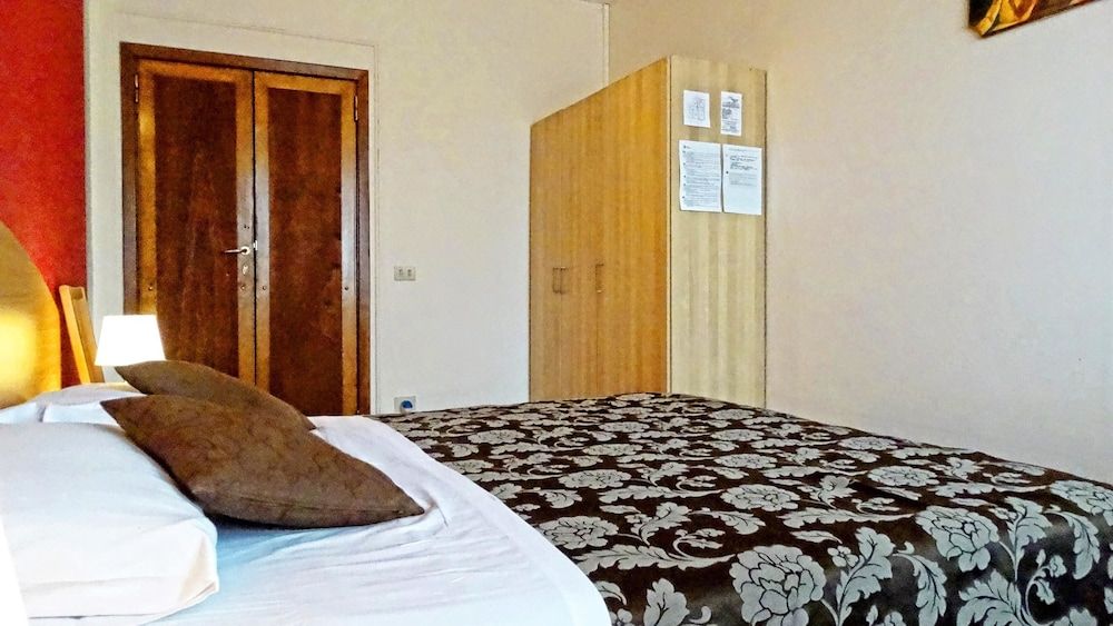 undefined La Campanella Guesthouse 5