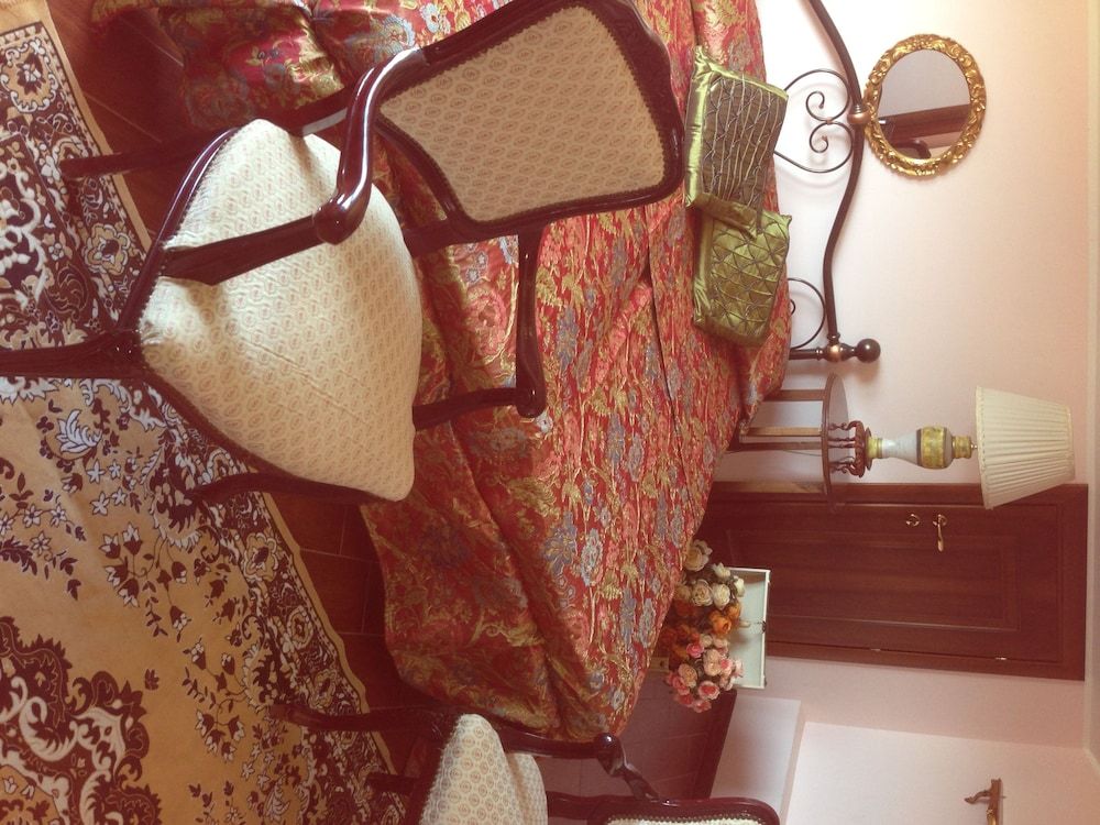 Double or Twin Room, Private Bathroom