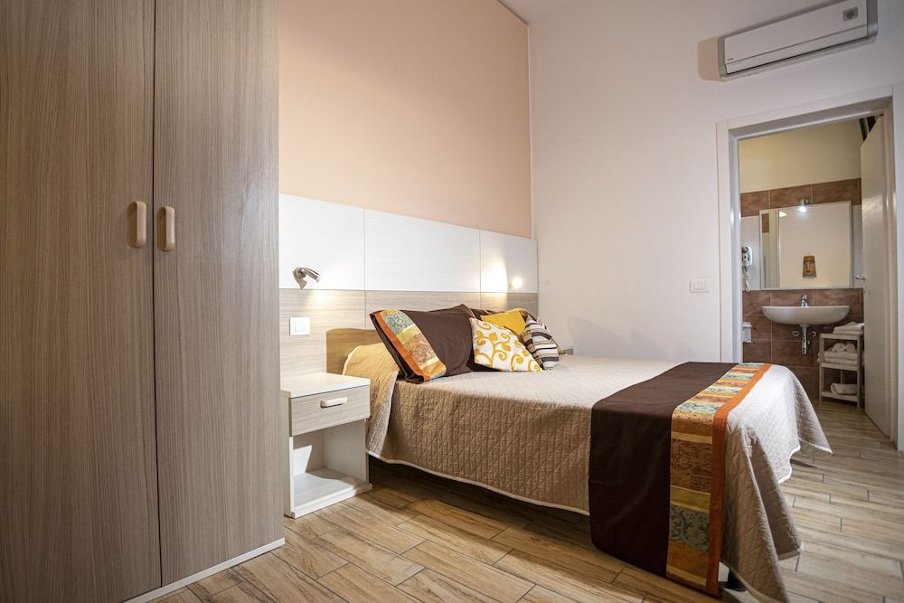 Trapani Home Basic Apartment, 1 Bedroom, Kitchen, Ground Floor 7