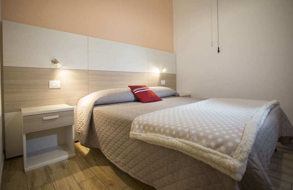 Trapani Home Basic Double Room Single Use, 1 Bedroom 2