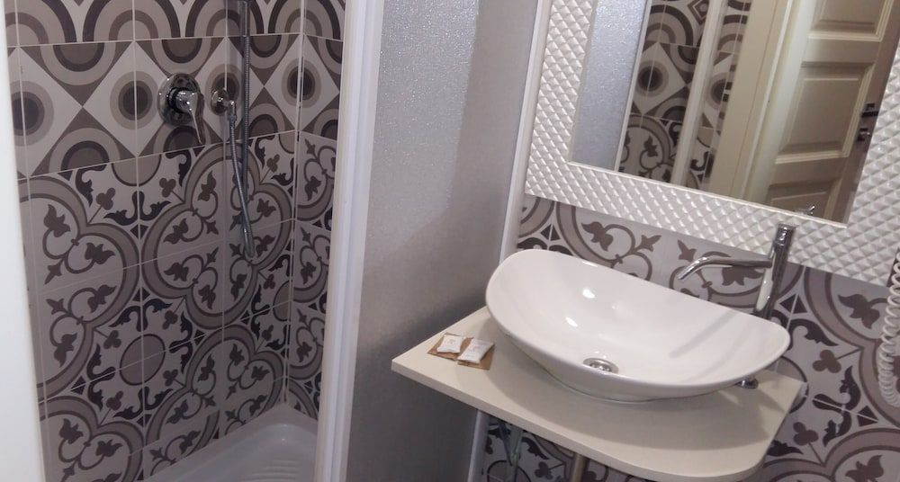 Friendship Place Economy Double or Twin Room 12