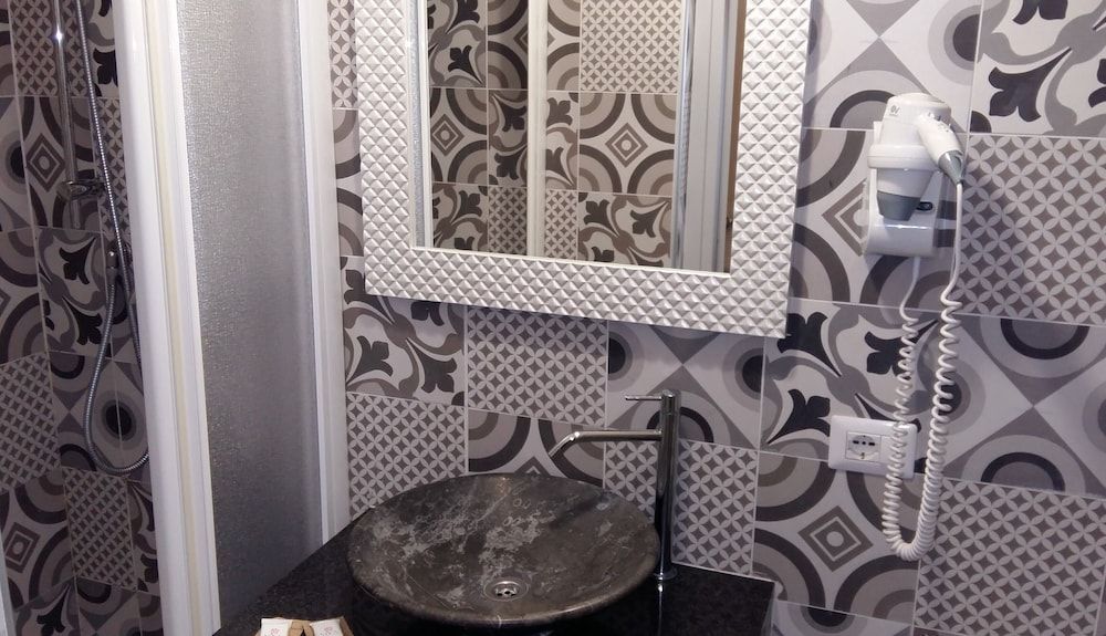 Friendship Place Economy Double or Twin Room 17