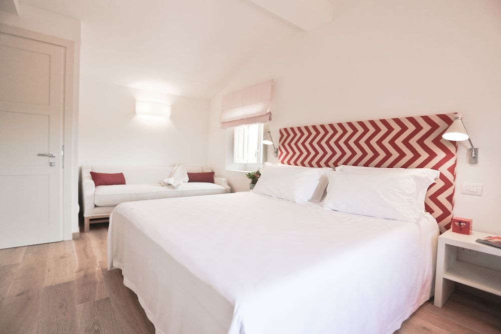 Poggio Baronti B&B Deluxe Double Room