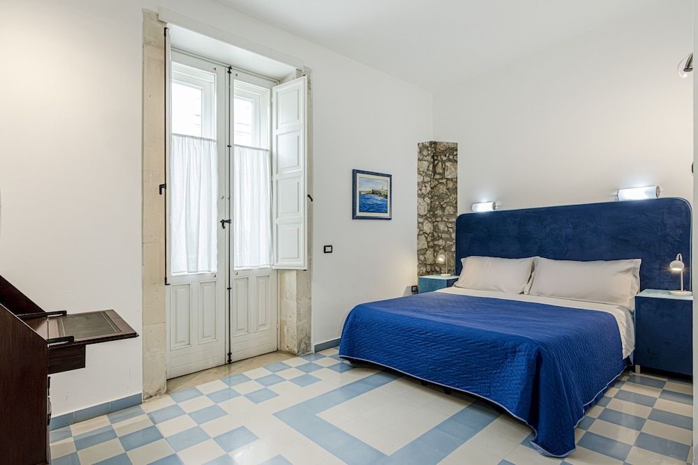 Lakkios Classic Suite, Balcony (2 People) 3