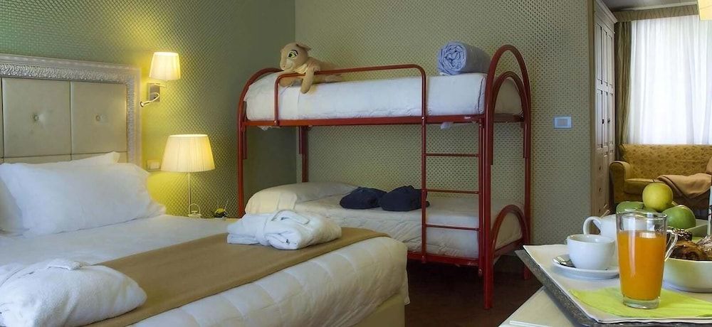 Grand Hotel Terme Family Quadruple Room