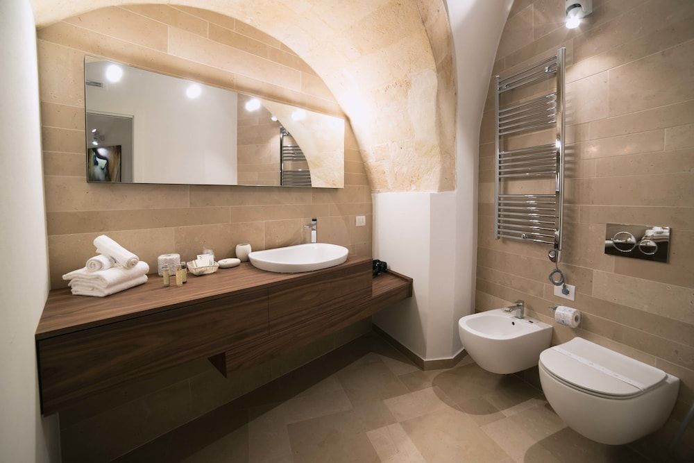 Albergo del Sedile Deluxe Room, Private Bathroom, Annex Building (Via Gradoni Municipio) 6