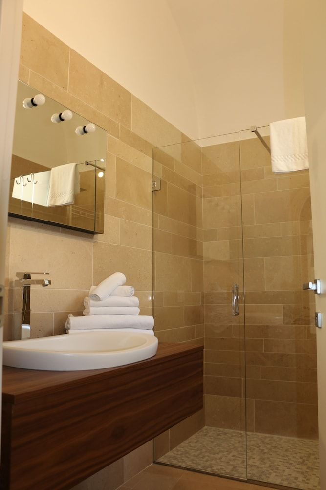 Albergo del Sedile Deluxe Room, Private Bathroom, Annex Building (Via Gradoni Municipio) 4