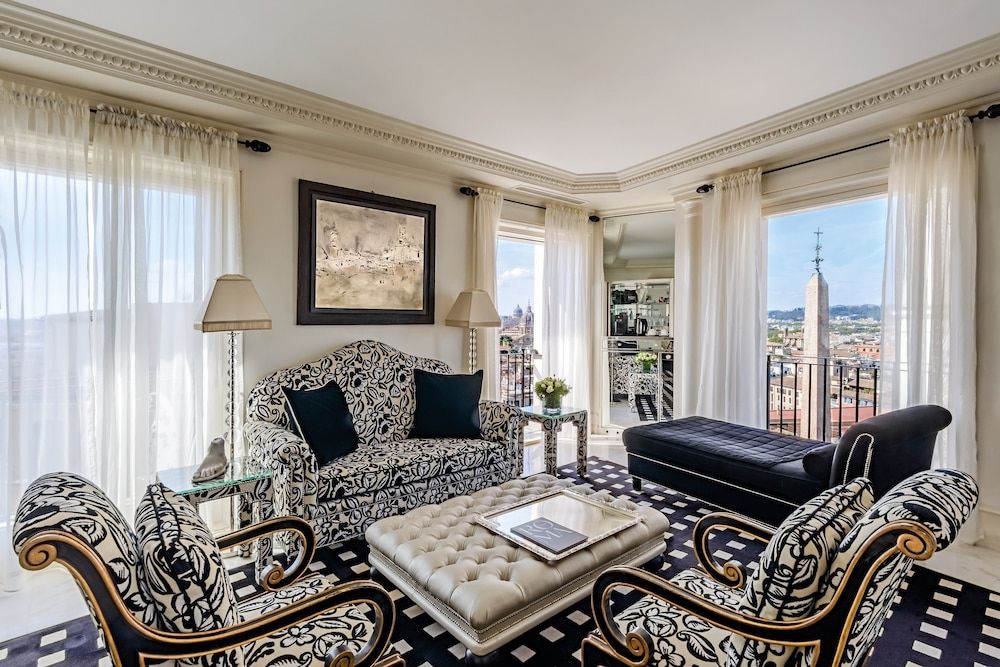 undefined Hassler Roma 2