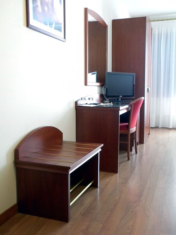 Hotel Corone Double or Twin Room 6