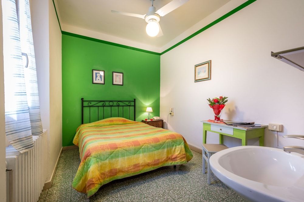 undefined Hotel Ferretti 5