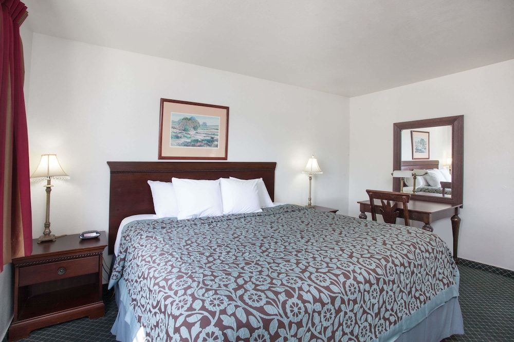 Suite, Multiple Beds, Non Smoking