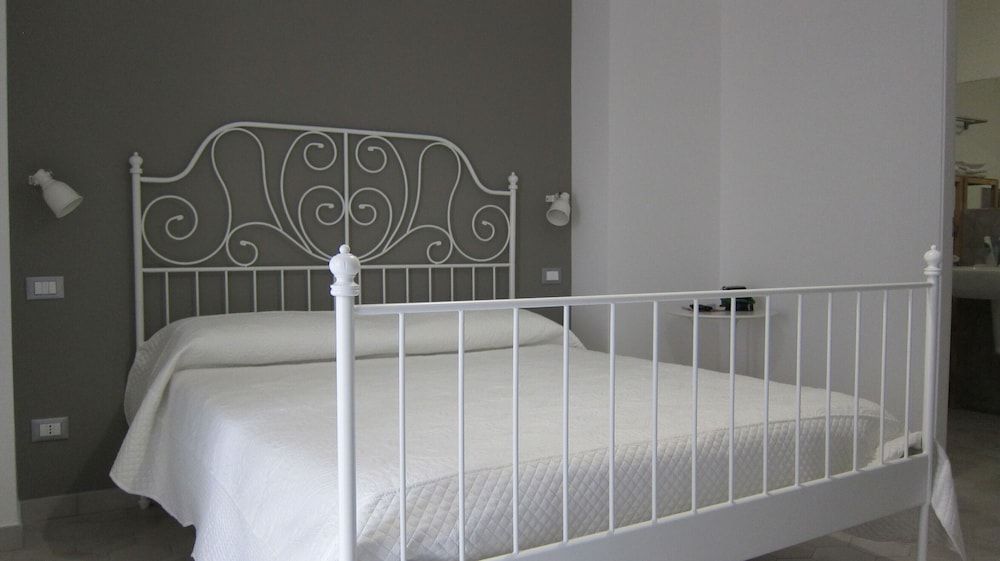 B&B Federico Secondo Standard Room 12