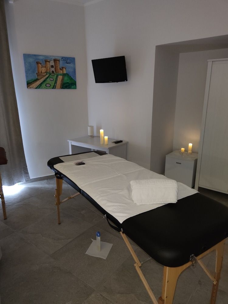 Massage in Accommodation
