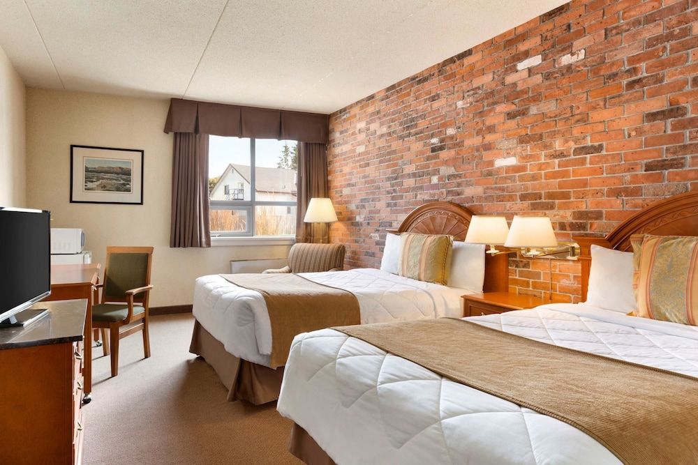 Double Room, 2 Double Beds
