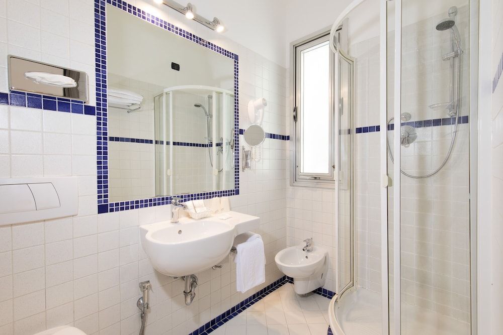 Hotel San Giusto Economy Double Room 3