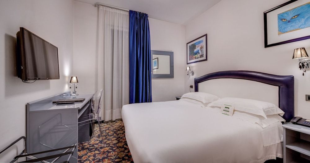 Hotel San Giusto Economy Double Room 2
