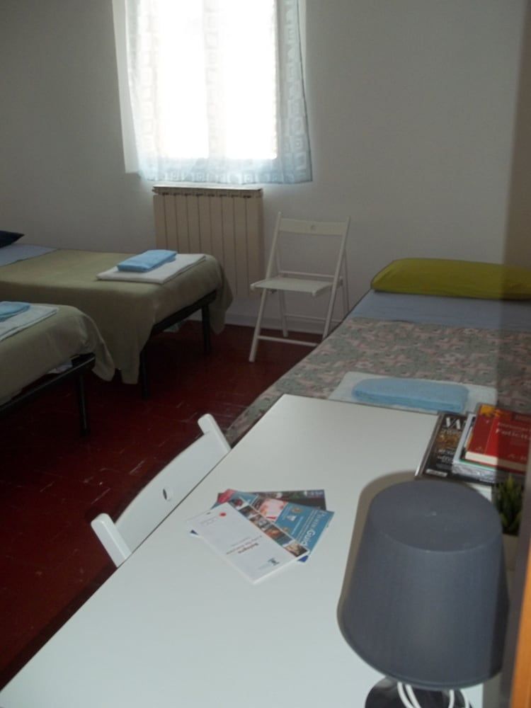 A Casa Vittoria Bed & Breakfast Family Triple Room (Camera Residence) 6