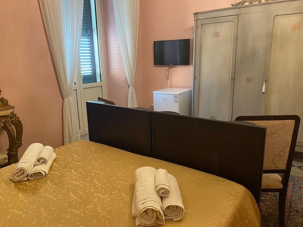 Antico Palazzo Spinola Deluxe Room, 1 Queen Bed, Balcony 11
