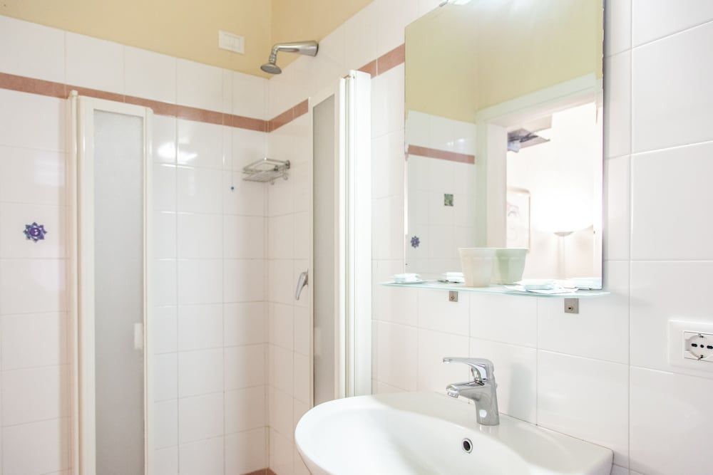 undefined Bed & Bed Cassia 8