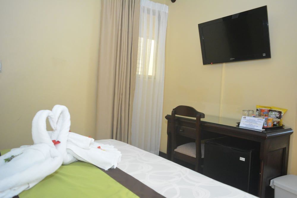 Nacazcol - Playas del Coco Standard Double Room 3