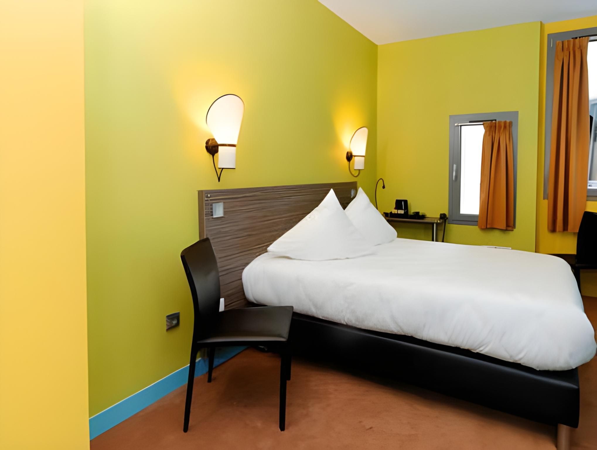 undefined Republik Hôtel 8