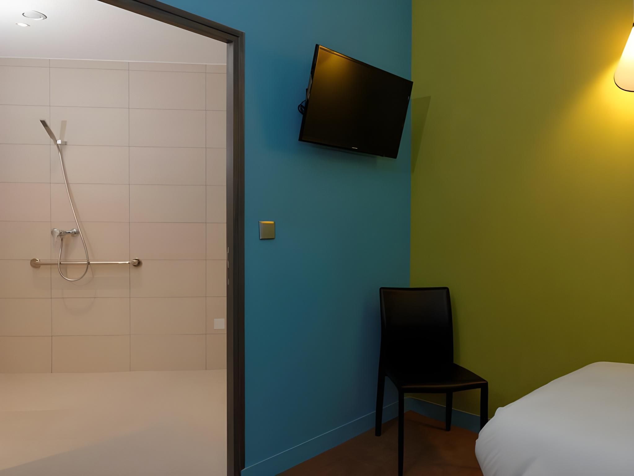 undefined Republik Hôtel 10