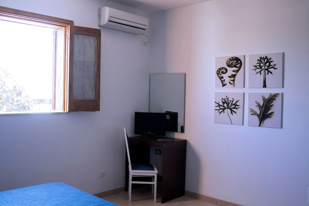 B&B Villa Francesco Classic Triple Room 5