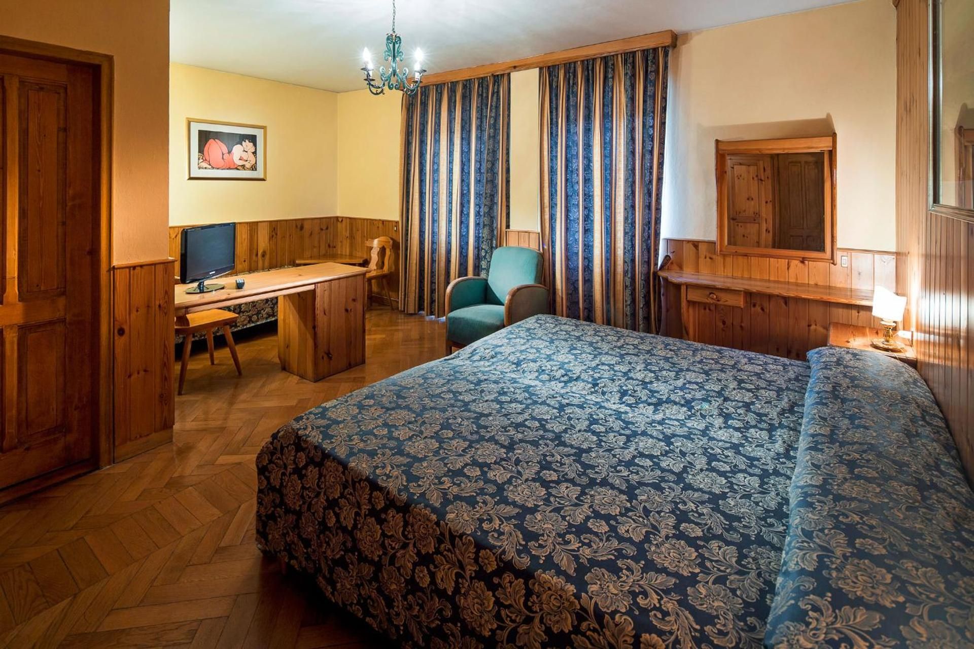 Superior Triple Room