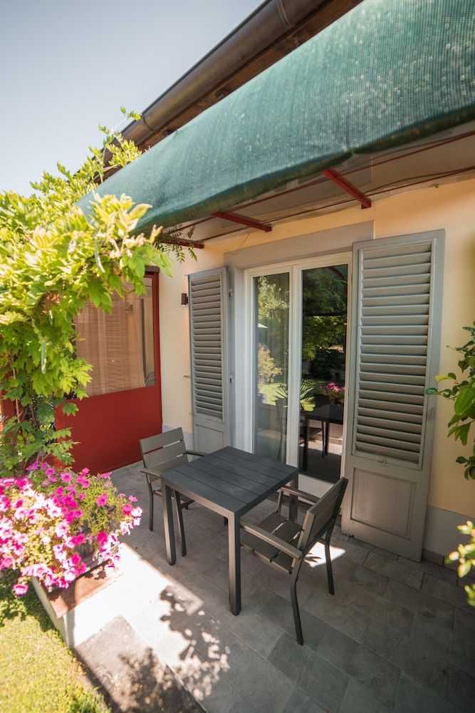La Fonderia Firenze Double Room, Garden View 6