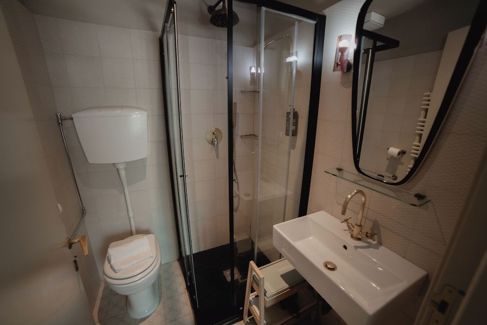 La Fonderia Firenze Double Room, Garden View 10