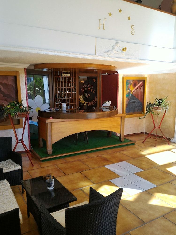 Check-in Check-out Kiosk