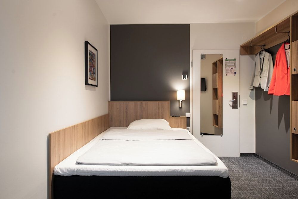 undefined Egon Hotel Hamburg City 9