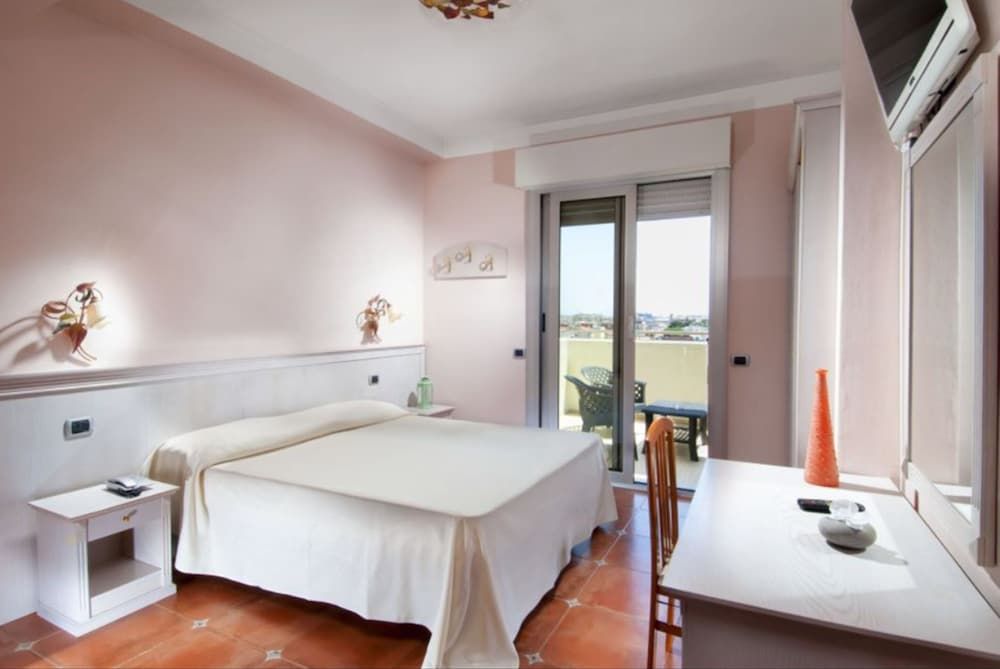 Hotel Le Querce Superior Double Room Single Use 2