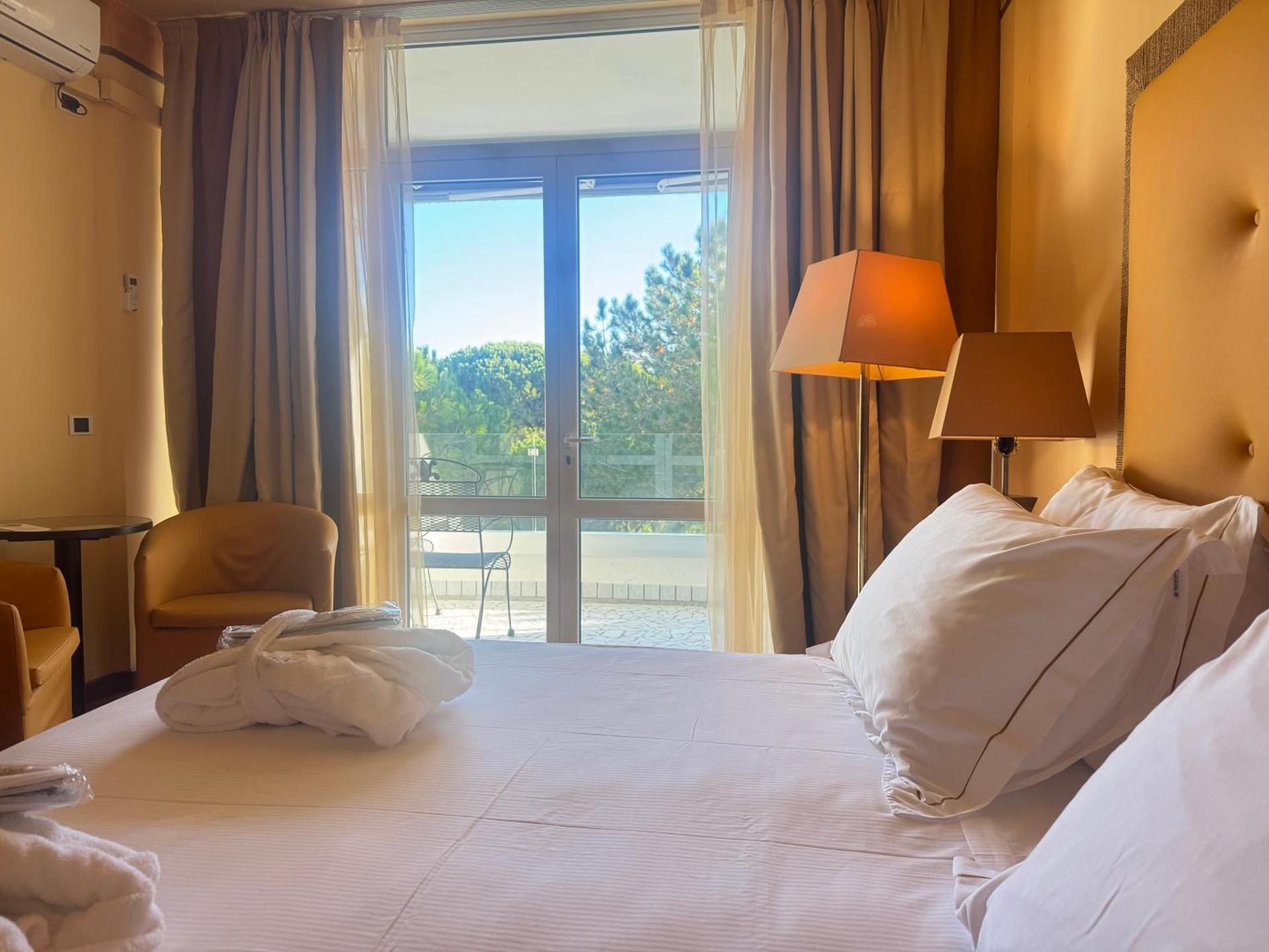 Double Room with Balcony