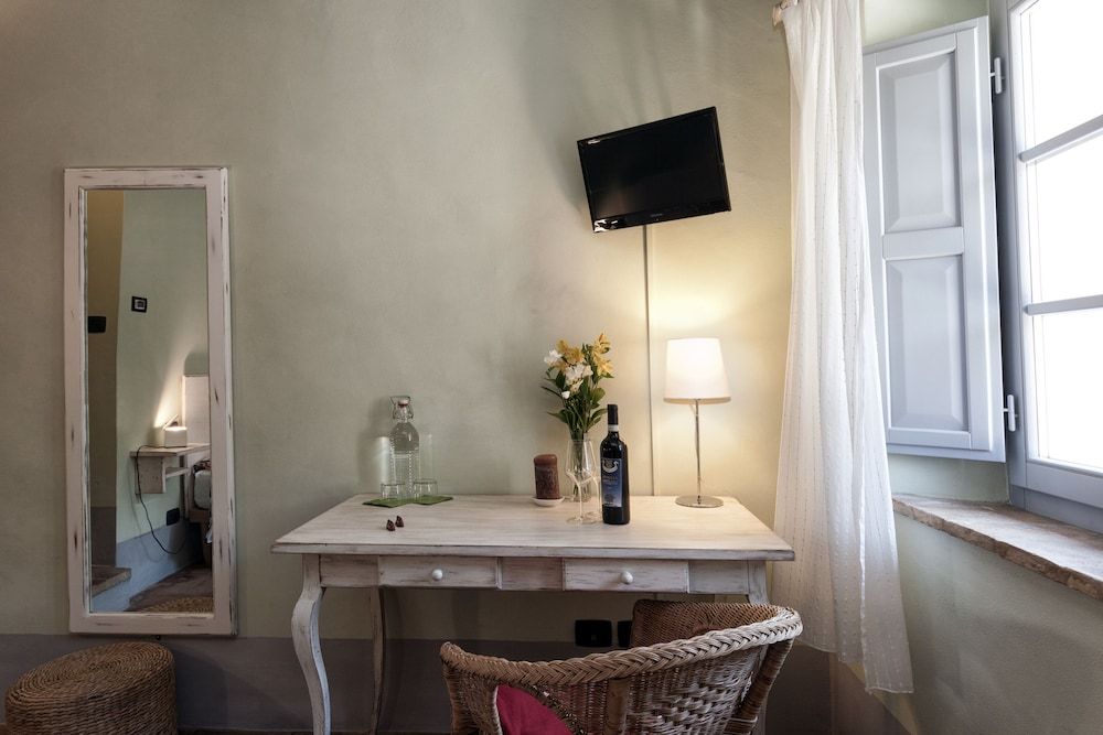 B&B Le Scalette di Piazza Standard Double Room (L'Orologio) 9